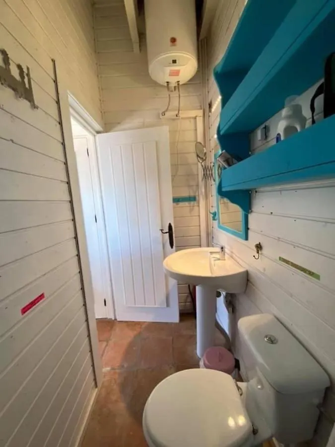 Rustic Cabin Tarifa 4 Guests 10 Minutes To Beach Holiday home